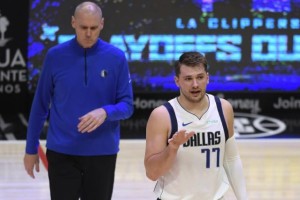 kaiyun-卡莱尔重回印第安纳，走前不忘“托孤”达拉斯选基德