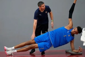 队报：文班以贾巴尔为模板科学增肌 名宿生涯长达20赛季