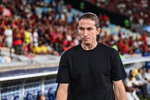 开云官网-巴媒：克鲁塞罗解雇蒂特，费利佩·路易斯、加拉多等人是新帅候选