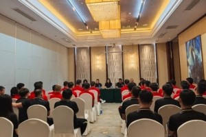 统一思想，凝聚合力！苏州东吴足球俱乐部召开全体大会