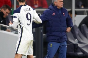 穆帅：贝尔要自己挣机会 新冠疫苗不该优先球员